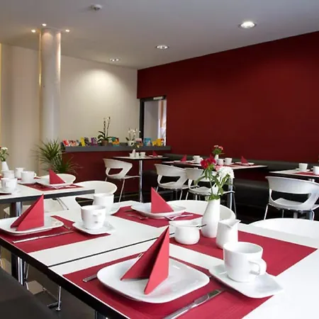 Hotel Vielharmonie 4*