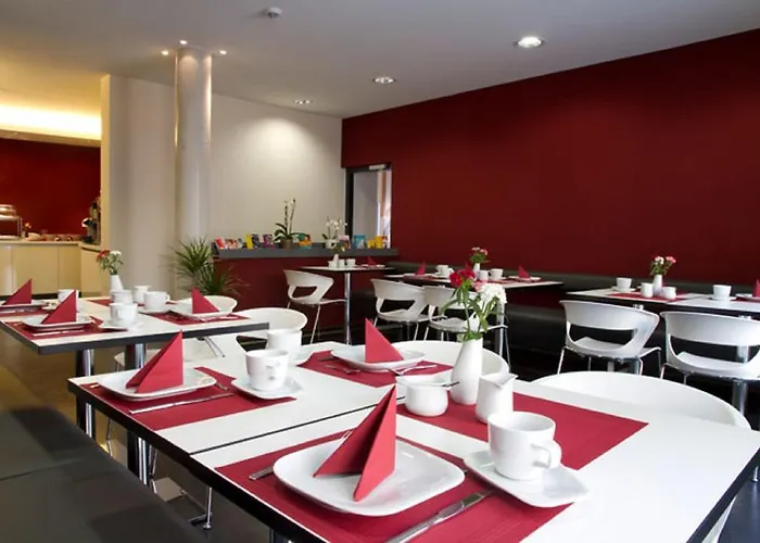 Hotel Vielharmonie 4*